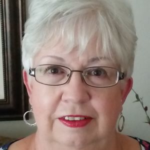 Meet your Posher, Kay